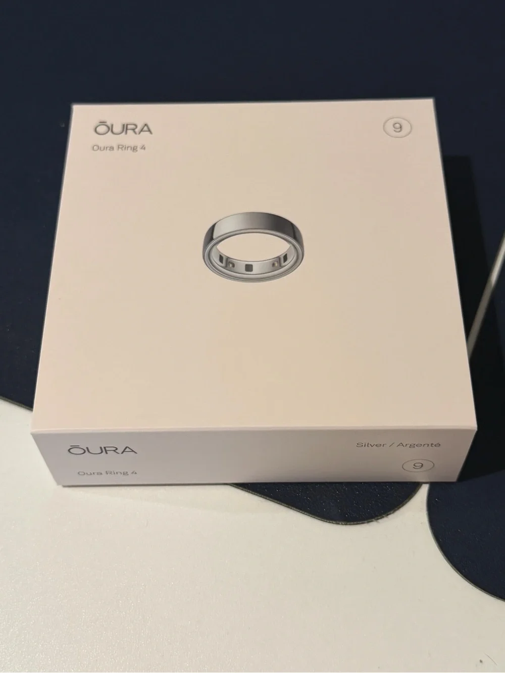 Oura Ring 4 Smart Ring - Silver size 9